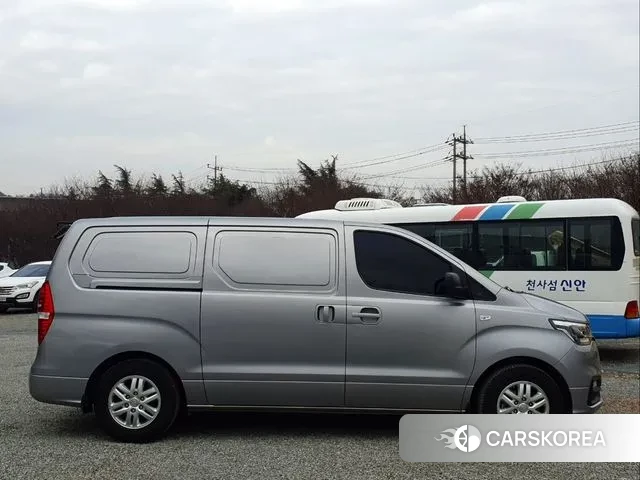 Hyundai The New Grand Starex id 3494808 из Кореи 14