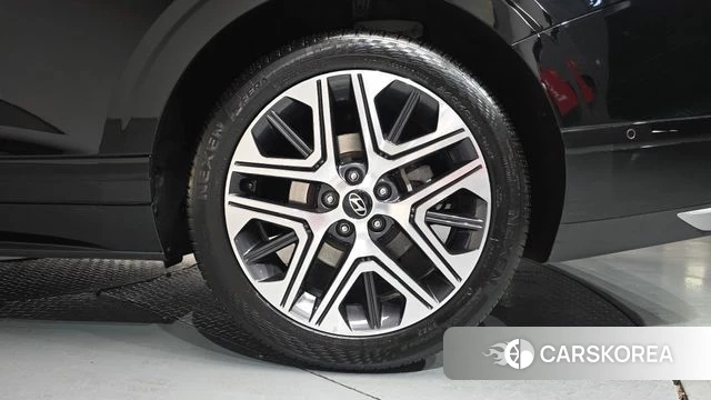 Hyundai Grandeur (GN7) id 3837842 из Кореи 14