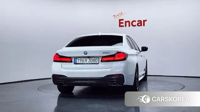 BMW 5 Series (G30) id 3389829 из Кореи 14