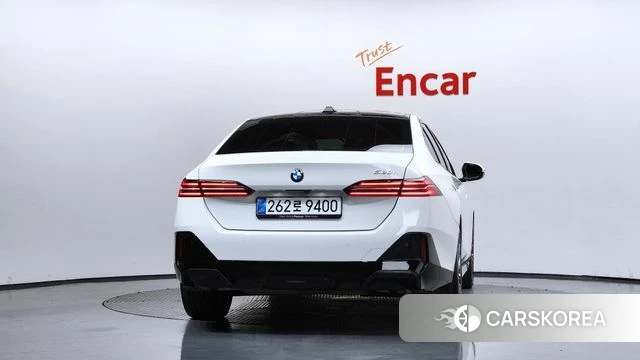 BMW 5 Series (G60) id 4700514 из Кореи 32
