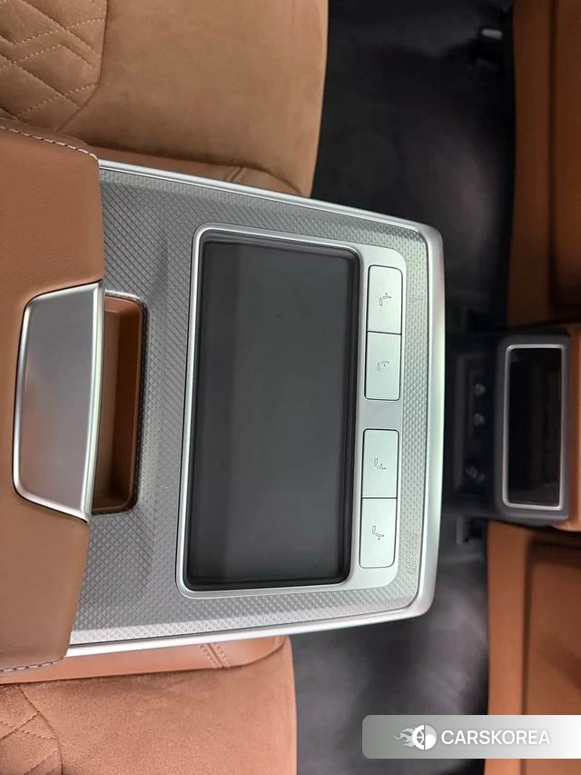 Audi A7L id 4300881 из Китая 20