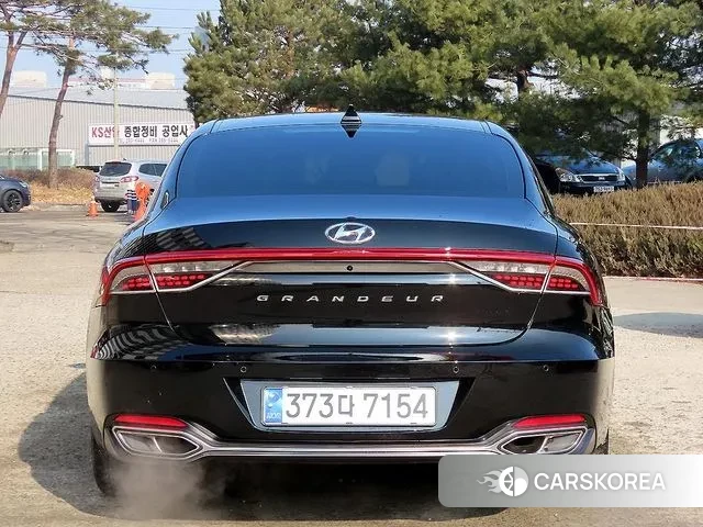 Hyundai The New Grandeur IG id 3685879 из Кореи 14