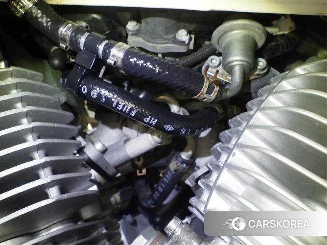 Engine photo
