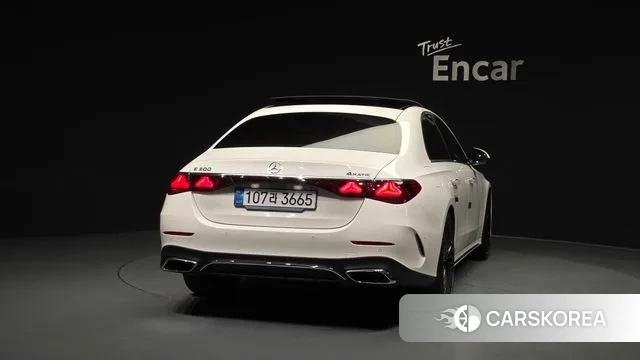 Mercedes-Benz E-Class W214 id 3720642 из Кореи 14