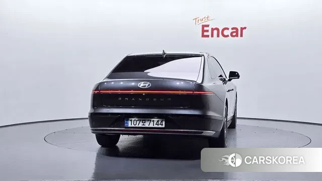 Hyundai Grandeur (GN7) id 2889424 из Кореи 14