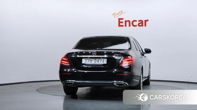 Mercedes-Benz E-Class W213 id 4411063 из Кореи 32