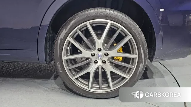 Maserati Levante id 3723253 из Кореи 14