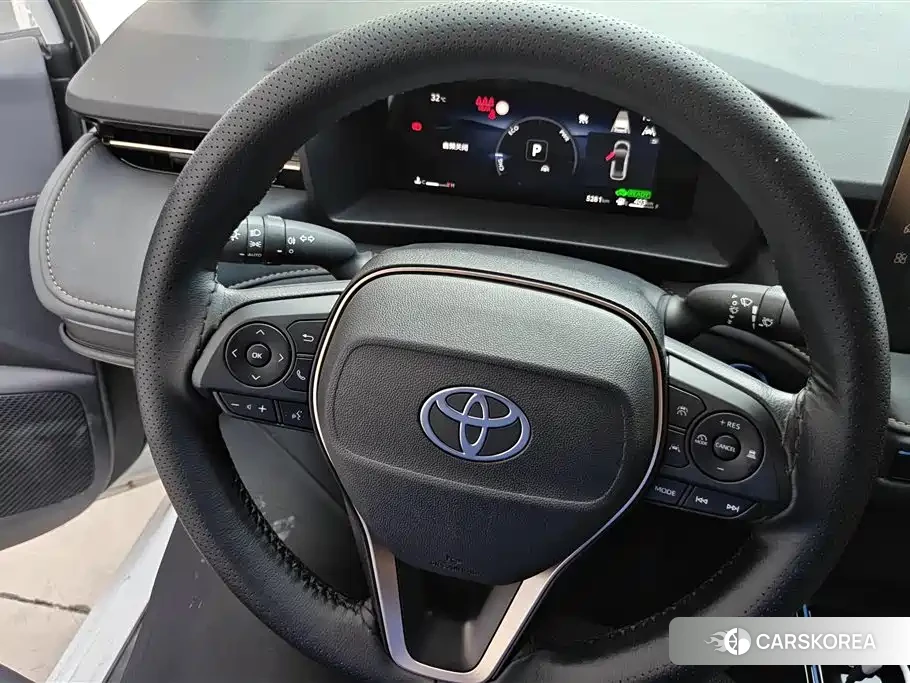 Toyota Corolla id 4545904 из Китая 10