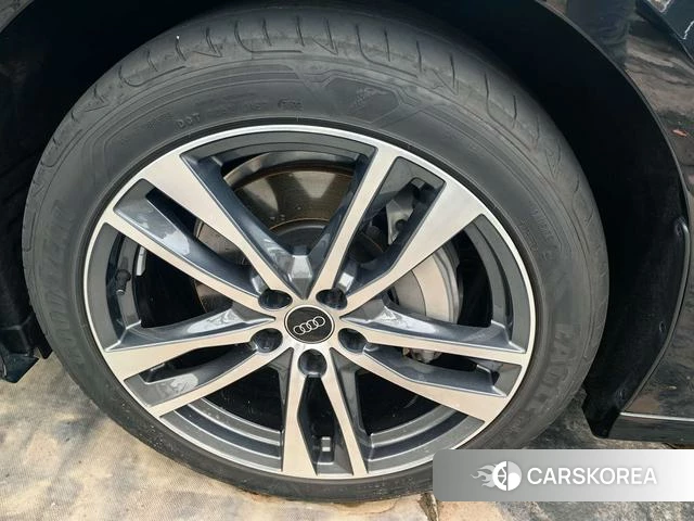Audi A6L id 4259322 из Китая 8