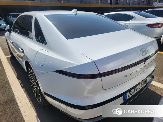 Hyundai Grandeur (GN7) id 3410773 из Кореи 9