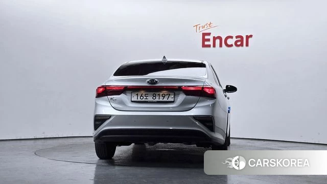 Kia Come New K3 id 3905670 из Кореи 14