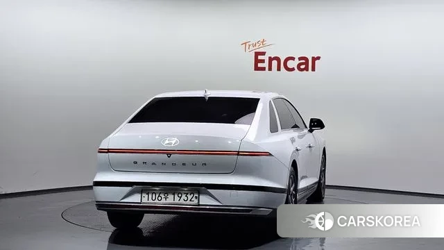 Hyundai Grandeur (GN7) id 3011344 из Кореи 14