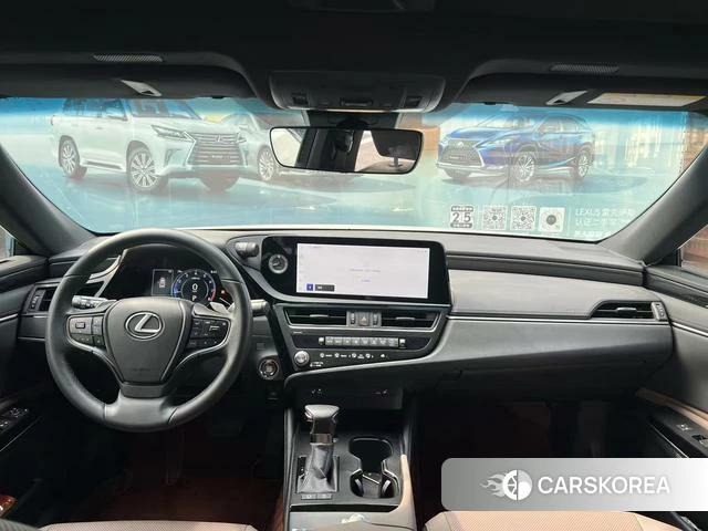 Lexus ES 2024 Серебристо-серый из Китая, фото 5