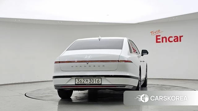 Hyundai Grandeur Hybrid (GN7) id 4904994 из Кореи 14