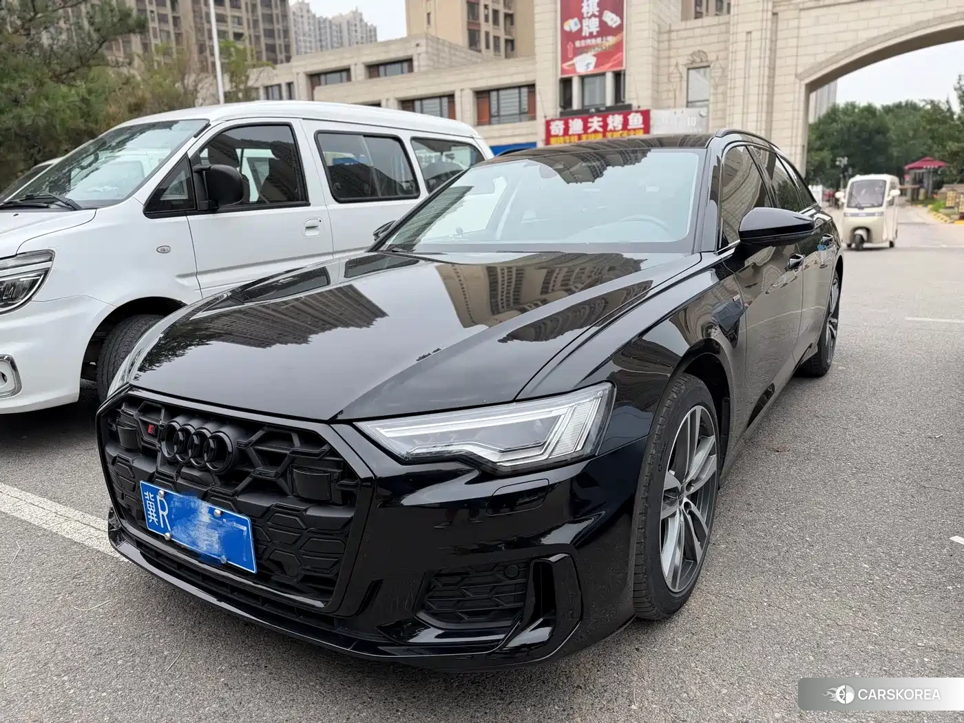 Audi A6 2023 Черный из Китая, фото 4
