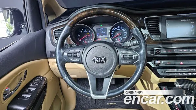 Kia The New Carnival id 2700003 из Кореи 14