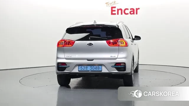 Kia Niro EV id 3509005 из Кореи 14