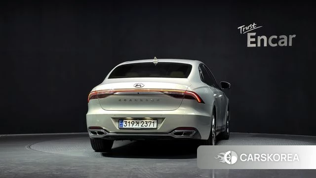 Hyundai The New Grandeur IG Hybrid id 3800716 из Кореи 14