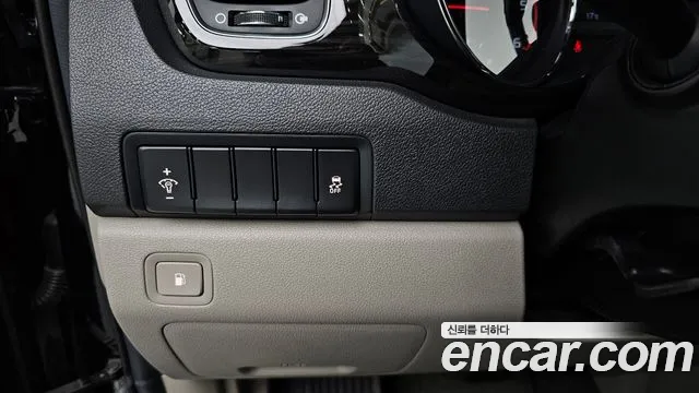 Kia The New Carnival id 2690386 из Кореи 14