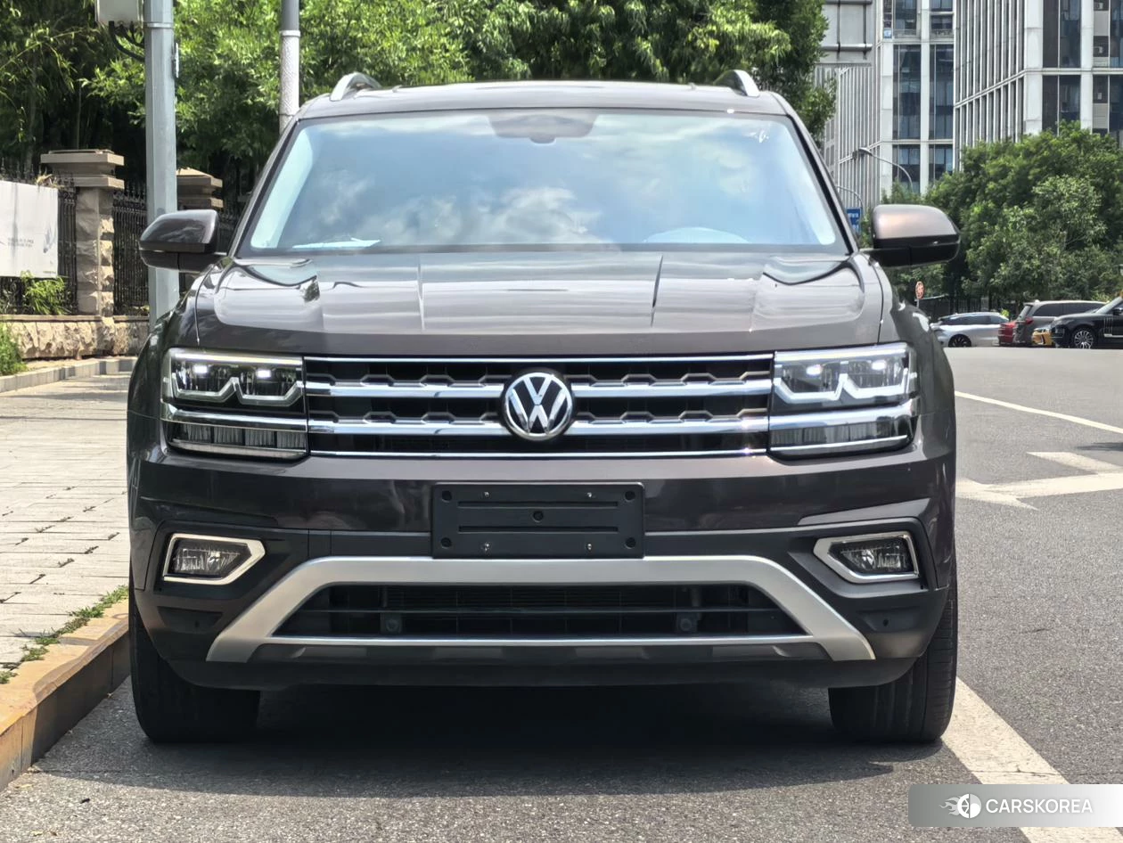 Volkswagen Tourang id 4513621 из Китая 11