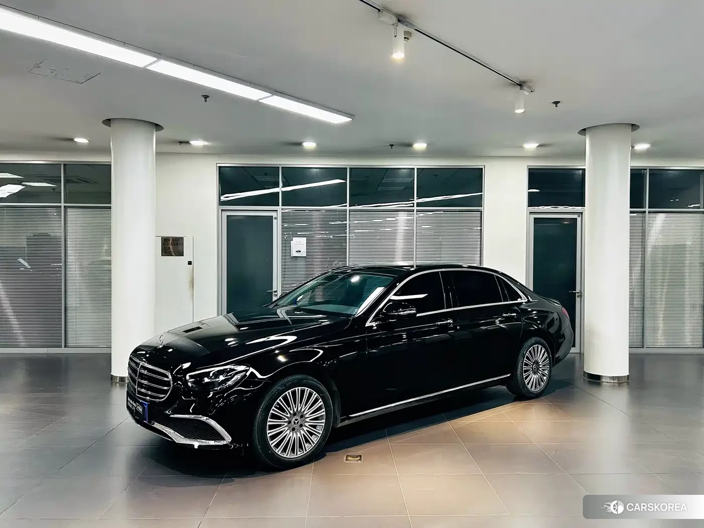 Mercedes-Benz E-Class id 4559579 из Китая 12