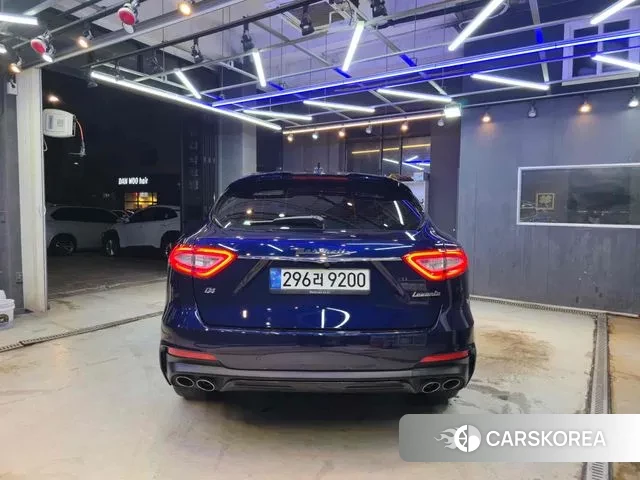 Maserati Levante id 3551851 из Кореи 14