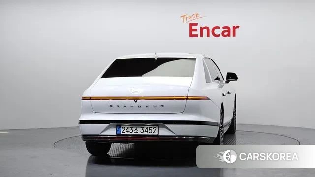 Hyundai Grandeur Hybrid (GN7) id 3310716 из Кореи 14