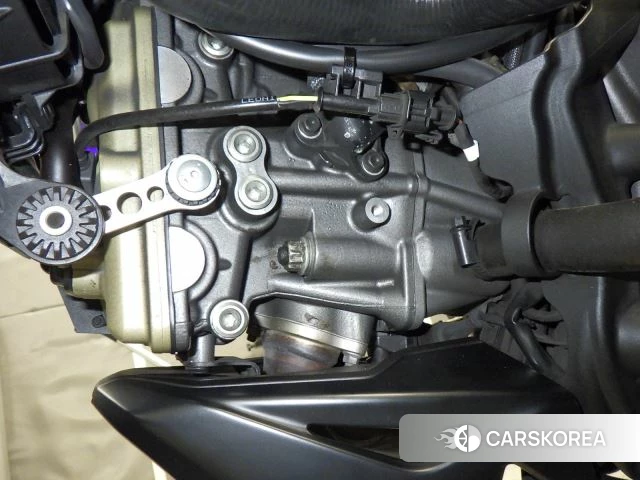 Engine photo