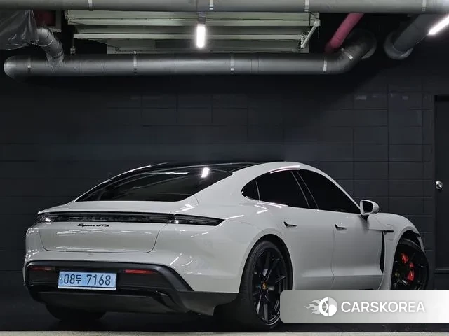 Porsche Taycan id 2998408 из Кореи 14