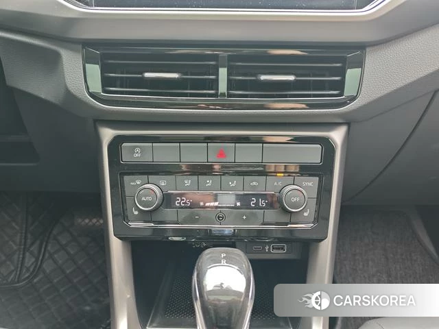 Volkswagen Tu Kai id 4190414 из Китая 23