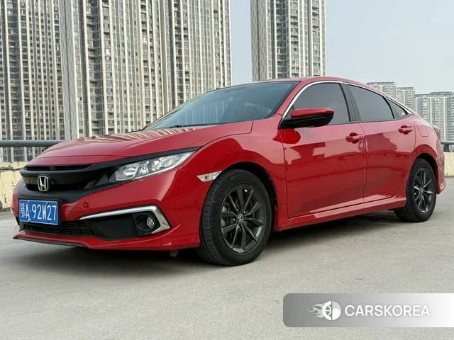 Honda Civic 2022 Красный из Китая, фото 4