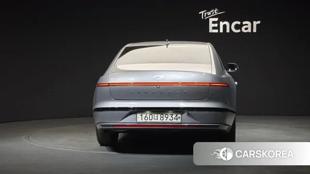 Hyundai Grandeur (GN7) id 3716285 из Кореи 14