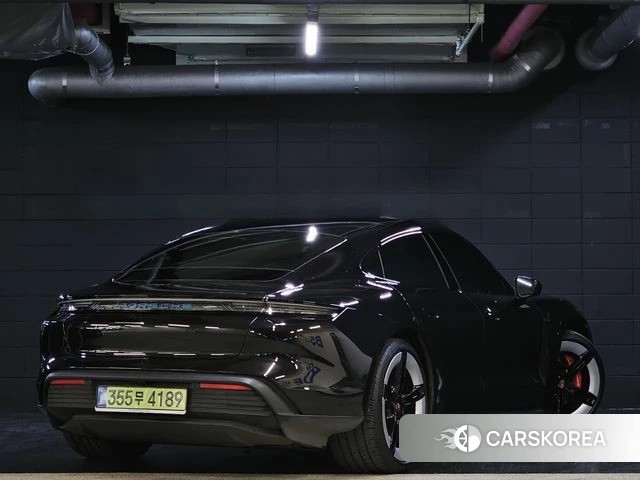 Porsche Taycan id 4321703 из Кореи 14
