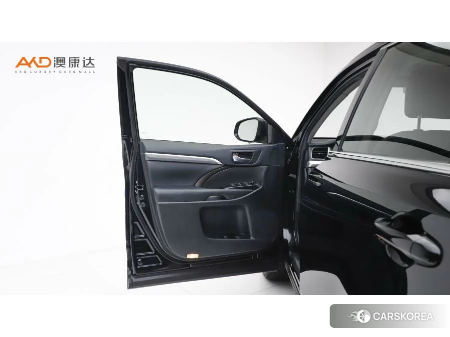 Toyota Highlander 2021 Черный из Китая, фото 5