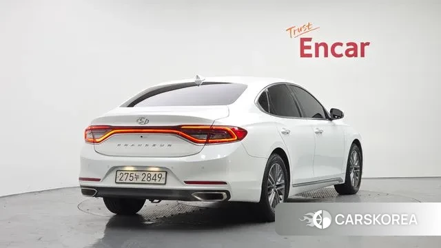Hyundai Grandeur IG id 3469509 из Кореи 14