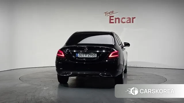 Mercedes-Benz C-Class W205 id 3514435 из Кореи 14