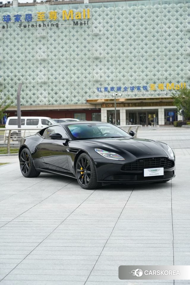 Aston Martin DB11 id 4211344 из Китая 19