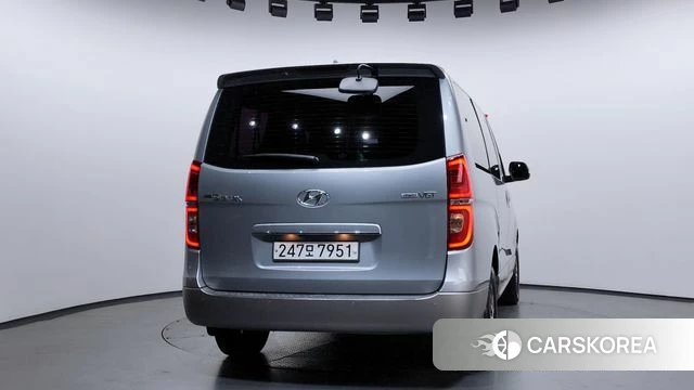 Hyundai The New Grand Starex id 4250826 из Кореи 25
