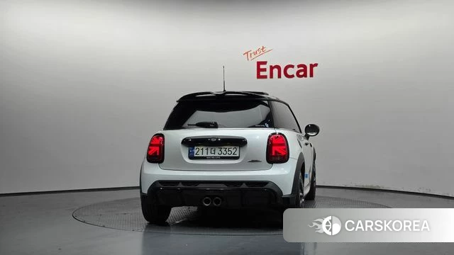 Mini Cooper S id 4692039 из Кореи 14