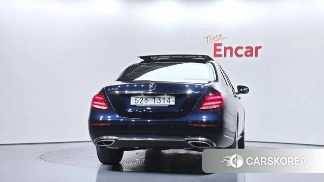 Mercedes-Benz E-Class W213 id 4770367 из Кореи 29