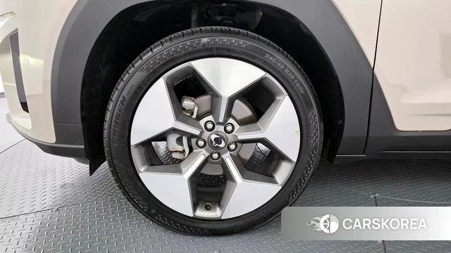 Ssangyong Torres EVX id 4308327 из Кореи 27