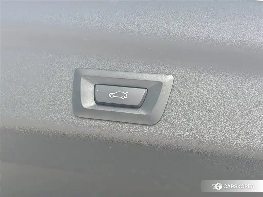 BMW X1 id 4570628 из Китая 13