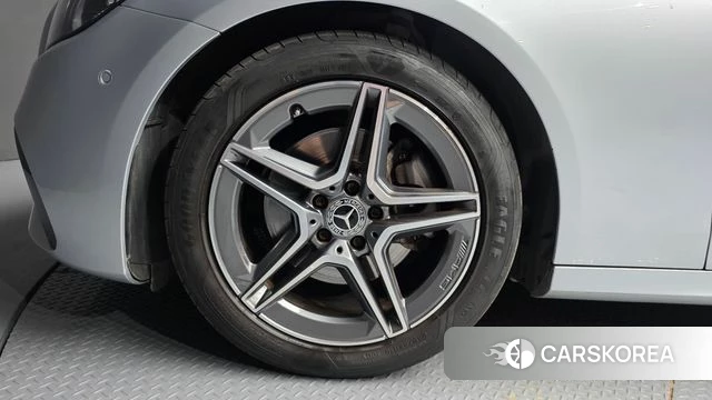 Mercedes-Benz E-Class W213 id 4753445 из Кореи 27