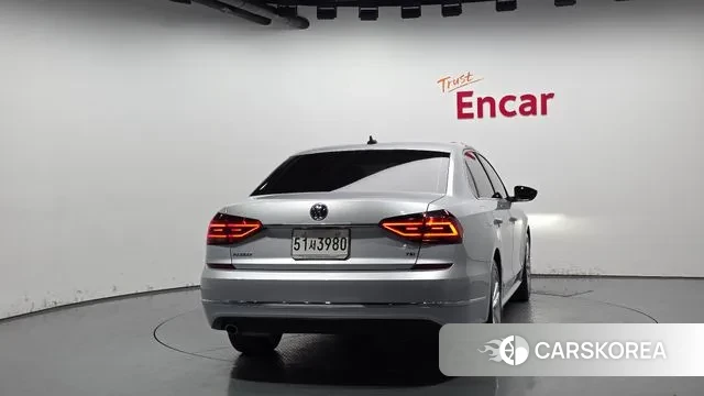 Volkswagen The New Passat id 3193483 из Кореи 14