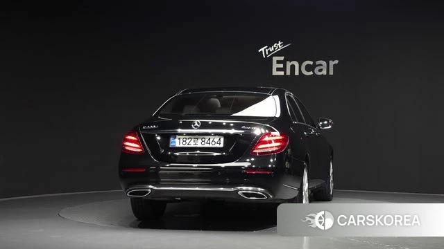 Mercedes-Benz E-Class W213 id 4637838 из Кореи 25