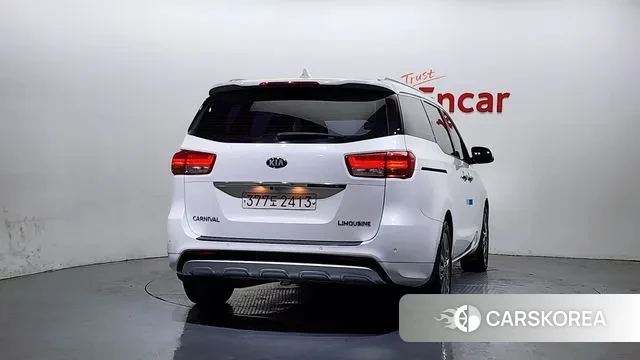 Kia All New Carnival id 3563413 из Кореи 14