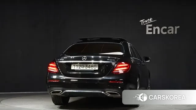 Mercedes-Benz E-Class W213 id 3621839 из Кореи 14