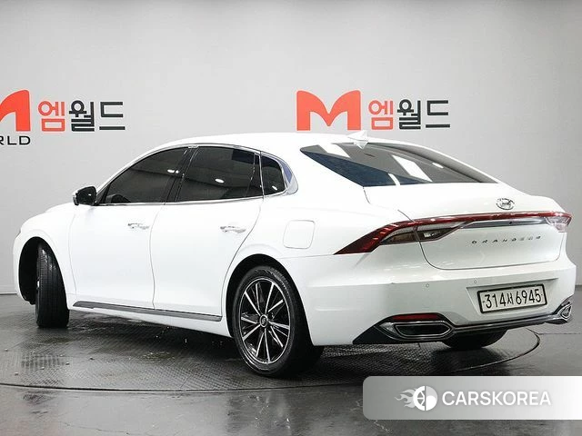 Hyundai The New Grandeur IG id 4401828 из Кореи 14