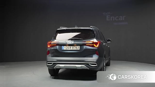 Kia Seltos id 4711642 из Кореи 14