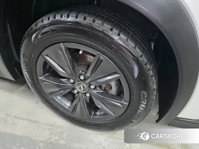 Lexus UX250h id 3464648 из Кореи 13